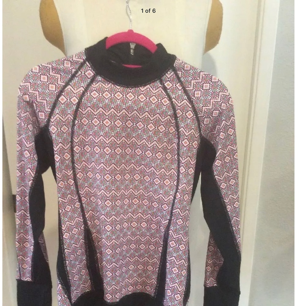 Victoria secret rash guard